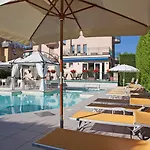 Ute Hotel